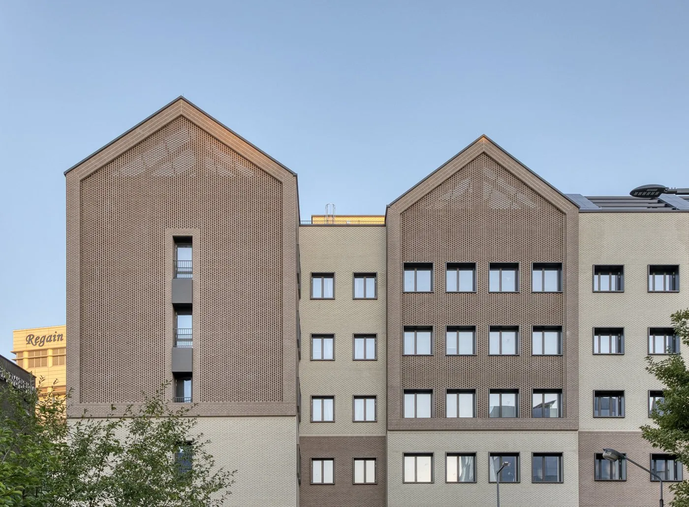 KB GoldenLife Care Gwanggyo Village — exterior detail